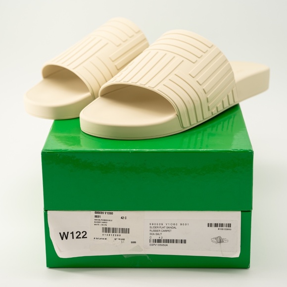 size 42 9 us Bottega Veneta Sea Salt Rubber Slide Sandals Cream Slider Carpet size 42 9 us Bottega Veneta Sea Salt Rubber Slide Sandals  main image 2